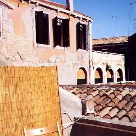 Zweijaehrige Terrassenwohnung Lejlighed