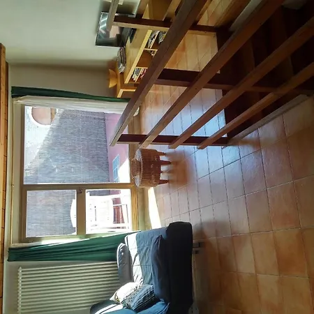 Zweijaehrige Terrassenwohnung * Venedig
